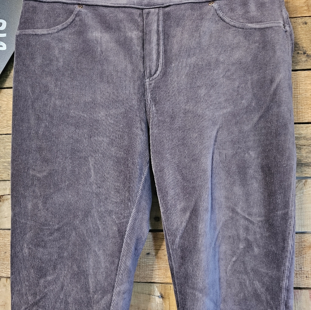 HUE Brand Women's Dark Gray Corduroy Pull On Jegging Pants size L - Picture 6 of 14
